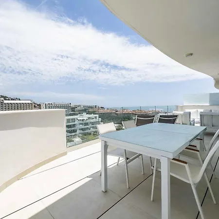شقة 96-brand New Apartment, فوينخيرولا